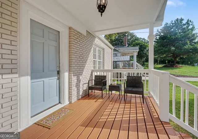 Photo 1 of Single family home for sale at 383 S Howard St SE, Atlanta, GA 30317 | MLS# 10827947 | Listing updated on 2026-09-15