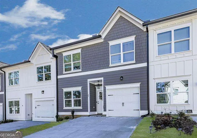 Photo 2 of Townhouse for sale at 24 N Rim Dr, Jasper, GA 30143 | MLS# 10817850 | Listing updated on 2026-09-11