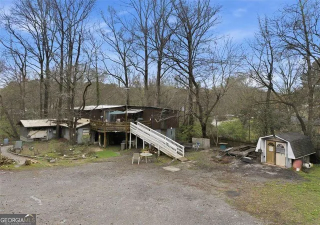 2nd image of 272 Gordon Cir Sw, Mableton, GA 30126 | MLS# 10736660