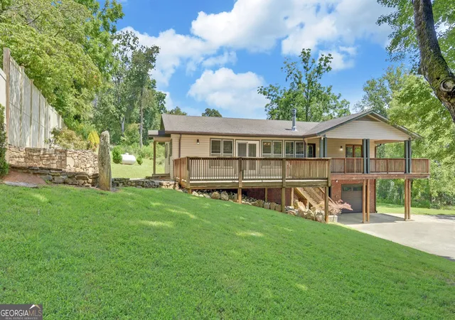 Photo 1 of Single family home for sale at 140 Tranquility Dr, Demorest, GA 30535 | MLS# 10829932 | Listing updated on 2026-09-10