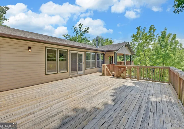 Photo 3 of Single family home for sale at 140 Tranquility Dr, Demorest, GA 30535 | MLS# 10829932 | Listing updated on 2026-09-10