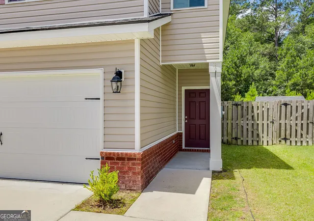 Homes for sale in Hinesville, GA | 106 Hamlet Ct, Hinesville, GA 31313 | MLS# 10786845