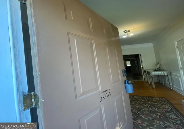 3rd image of 3914 Howell Park Rd, Duluth, GA 30096 | MLS# 10830240