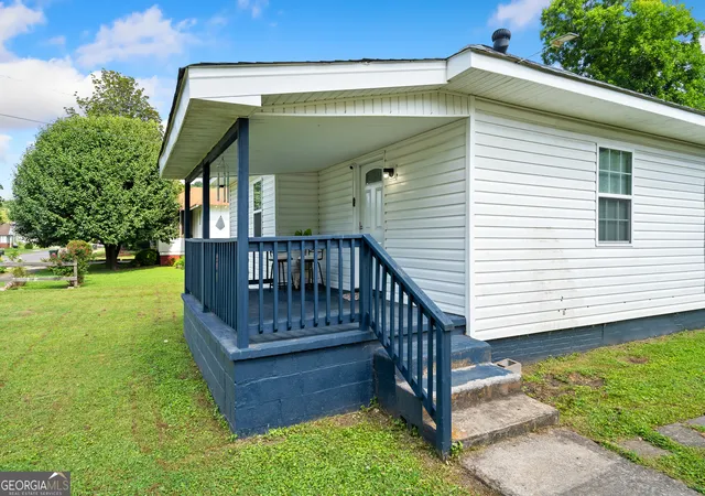 2nd image of 473 Conway St, Dalton, GA 30720 | MLS# 10799107