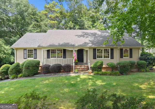 1st image of 1155 Lakeridge Ct, Grayson, GA 30017 | MLS# 10801196