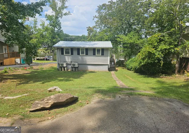 Photo 1 of Single family home for sale at 126 Elizabeth Cir, Jackson, GA 30233 | MLS# 10758533 | Listing updated on 2026-08-27