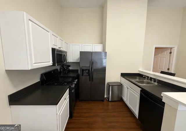 Photo 4 of Single family home for sale at 67 Boulevard Ne, Atlanta, GA 30312 | MLS# 10802624 | Listing updated on 2026-09-23