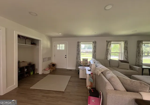 3rd image of 517 E Boyd Rd, Hogansville, GA 30230 | MLS# 10808391