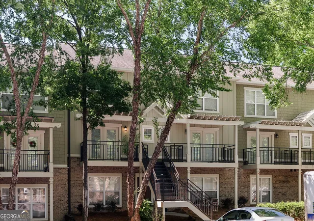 Homes for sale in Athens, GA | 490 Barnett Shoals Rd #816, Athens, GA 30605 | MLS# 10766390