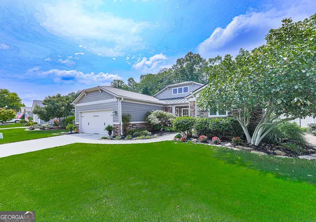 Photo 4 of Sale Pending at 632 Laurel Xing, Canton, GA 30114 | MLS# 10814075 | Listing updated on 2026-09-03