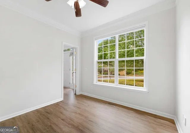 Photo 4 of Single family home for sale at 4017 Wyndam Hl Dr, Suwanee, GA 30024 | MLS# 10810505 | Listing updated on 2026-09-16