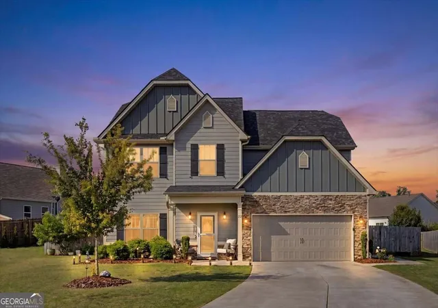 Photo 2 of Single family home for sale at 22 Belfield Ct, Adairsville, GA 30103 | MLS# 10742920 | Listing updated on 2026-10-01