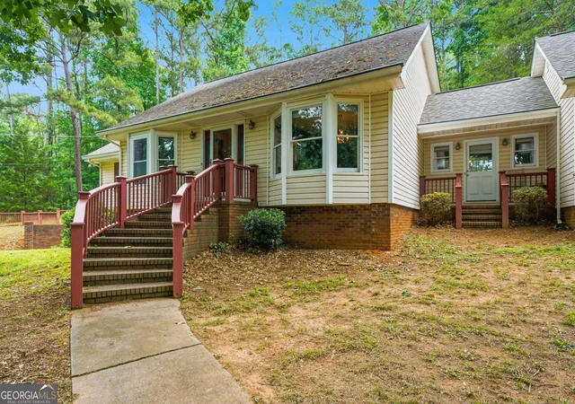1st image of 2692 Abbey Ridge Rd Sw, Conyers, GA 30094 | MLS# 10783640