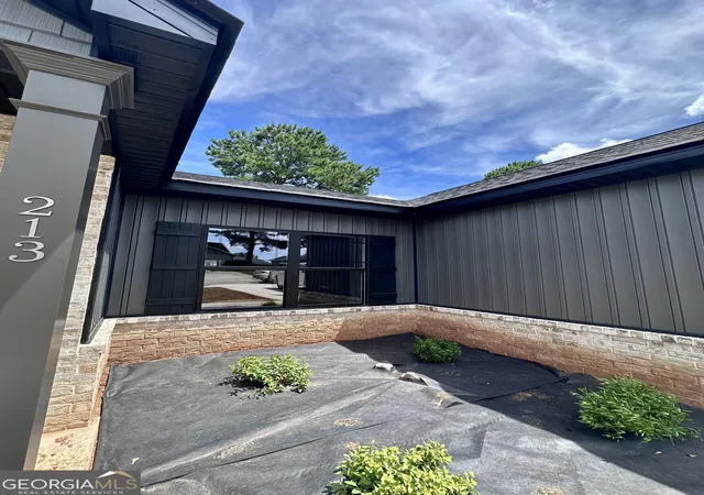 Photo 4 of Sale Pending at 213 Lydia Dr, Bonaire, GA 31005 | MLS# 10822564 | Listing updated on 2026-09-22