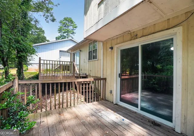 4th image of 2045 Marbut Forest Dr, Lithonia, GA 30058 | MLS# 10803235