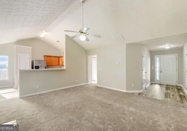 Photo 4 of Single family home for sale at 606 Mayfern Trace, Fairburn, GA 30213 | MLS# 10831746 | Listing updated on 2026-09-26