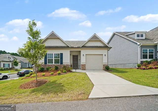 Photo 1 of Single family home for sale at 7 Rosebud Ln, Dallas, GA 30132 | MLS# 10785432 | Listing updated on 2026-08-28