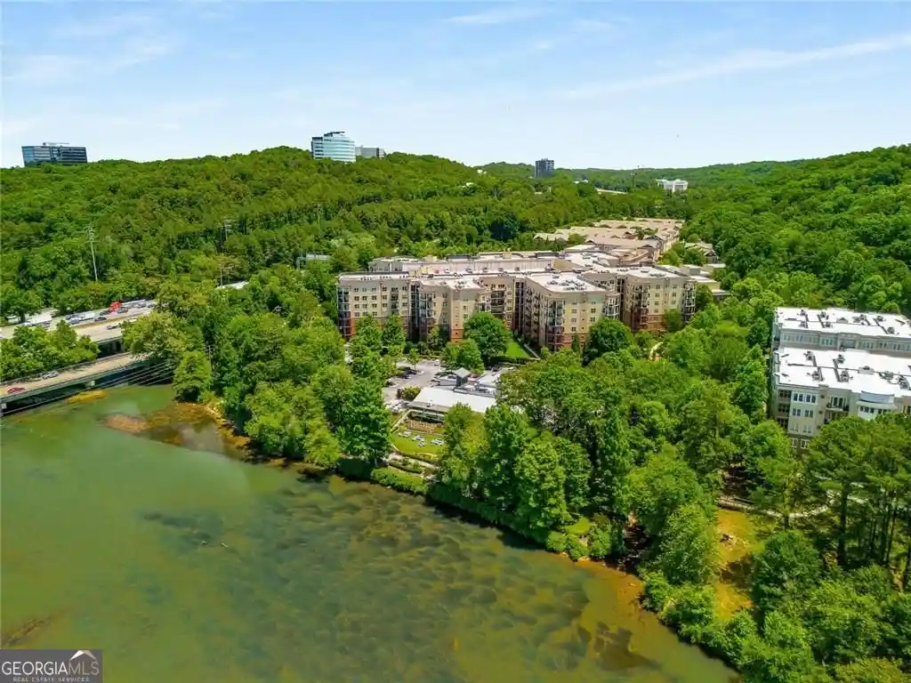 Listing Photo 58 - Condo for sale in 200 River Vis Dr located at 200 River Vis Dr, Atlanta, GA 30339 - Unit #633