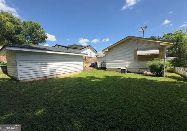 Photo 4 of Single family home for sale at 214 Taft St Sw, Atlanta, GA 30315 | MLS# 10812615 | Listing updated on 2026-09-09
