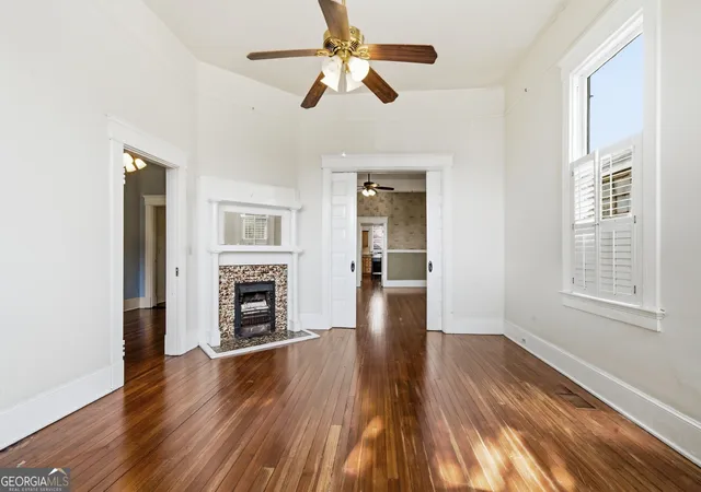 Photo 4 of Single family home for sale at 1217 Union St, Brunswick, GA 31520 | MLS# 10810107 | Listing updated on 2026-09-21