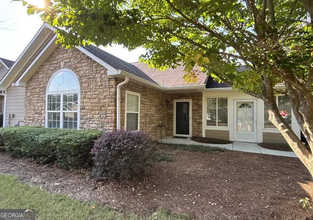 Photo 3 of Condo for sale at 1923 Kolb Farm Cir SW, Marietta, GA 30008 | MLS# 10836295 | Listing updated on 2026-09-14