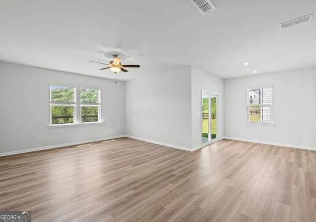 Photo 3 of Single family home for sale at 3123 Orwell Dr, Gainesville, GA 30507 | MLS# 10795485 | Listing updated on 2026-07-27