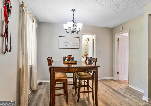 Photo 3 of Sale Pending at 138 Baker Rd, Macon, GA 31211 | MLS# 10833231 | Listing updated on 2026-09-09