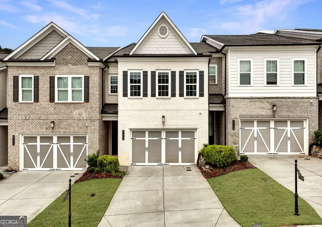Photo 1 of Townhouse for sale at 6160 Sweet Bay Ln, Alpharetta, GA 30004 | MLS# 10820378 | Listing updated on 2026-09-12