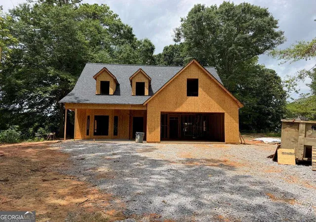 Photo 2 of Single family home for sale at 655 Longview St, Carrollton, GA 30117 | MLS# 10812511 | Listing updated on 2026-08-07