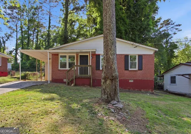 Photo 1 of Single family home for sale at 4813 Bartlett Rd, Forest Park, GA 30297 | MLS# 10738177 | Listing updated on 2026-09-12