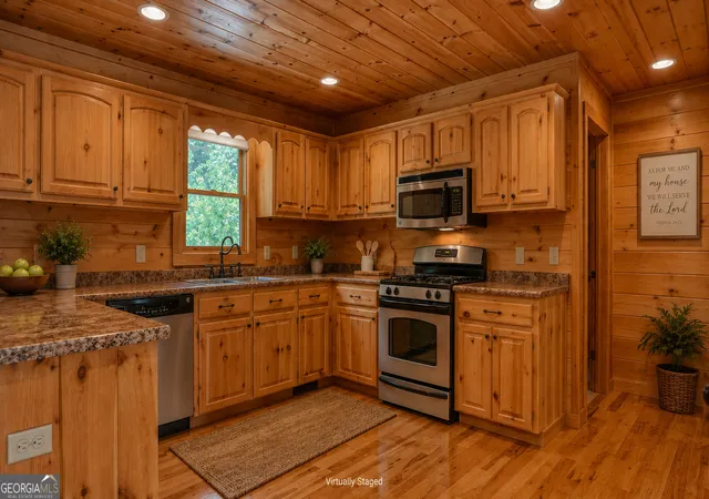 Homes for sale in Morganton, GA | 691 Mitchell Branch Rd, Morganton, GA 30560 | MLS# 10615365