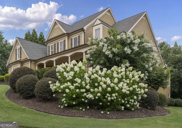 Photo 3 of Mansion for sale at 373 Flatstone Way Sw, Marietta, GA 30064 | MLS# 10729929 | Listing updated on 2026-08-01