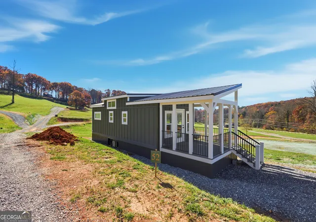 Photo 5 of Single family home for sale at 527 Saunders Rd #52, Franklin, NC 28734 | MLS# 10799566 | Listing updated on 2026-07-20
