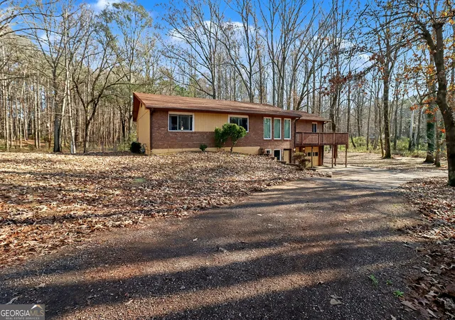 Photo 2 of Single family home for sale at 134 Hidden Valley Rd, Fayetteville, GA 30214 | MLS# 10777437 | Listing updated on 2026-09-13