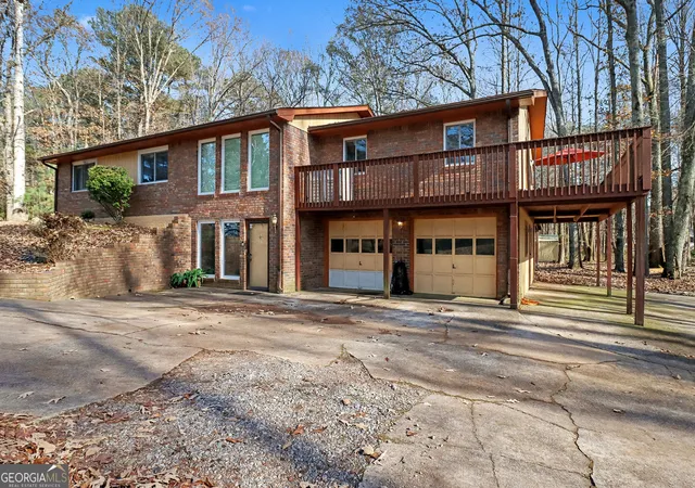 Photo 3 of Single family home for sale at 134 Hidden Valley Rd, Fayetteville, GA 30214 | MLS# 10777437 | Listing updated on 2026-09-13