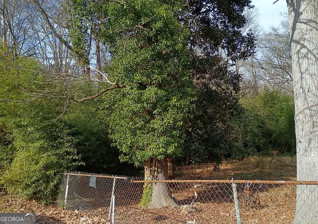Photo 3 of Land for sale at 4131 Fairburn Ave Sw, Atlanta, GA 30331 | MLS# 10658355 | Listing updated on 2026-08-24