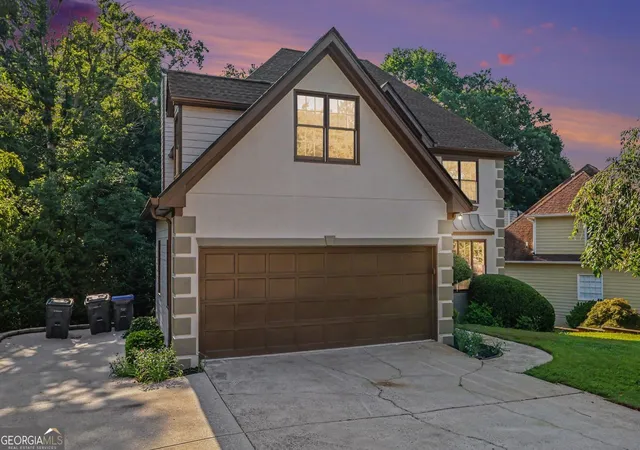 1st image of 900 Secret Cove Dr, Sugar Hill, GA 30518 | MLS# 10801125