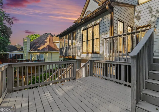 3rd image of 900 Secret Cove Dr, Sugar Hill, GA 30518 | MLS# 10801125