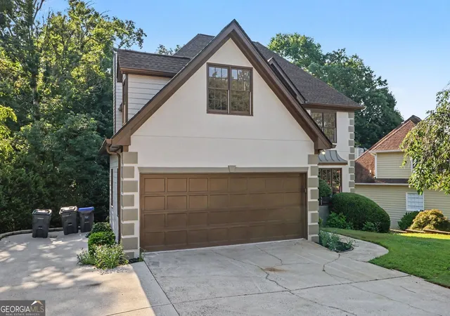 4th image of 900 Secret Cove Dr, Sugar Hill, GA 30518 | MLS# 10801125