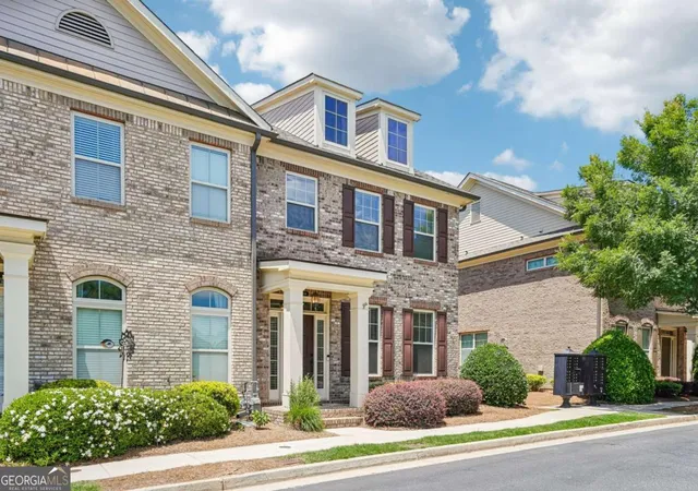Photo 3 of Townhouse for sale at 4199 Baverton Dr, Suwanee, GA 30024 | MLS# 10769520 | Listing updated on 2026-08-20