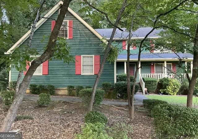 2nd image of 1454 Albans Ct, Lithonia, GA 30058 | MLS# 10792334