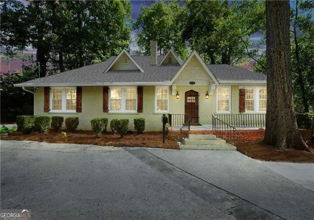 Photo 1 of Single family home for sale at 3175 Ingleside Ave, Macon, GA 31204 | MLS# 10800420 | Listing updated on 2026-08-09