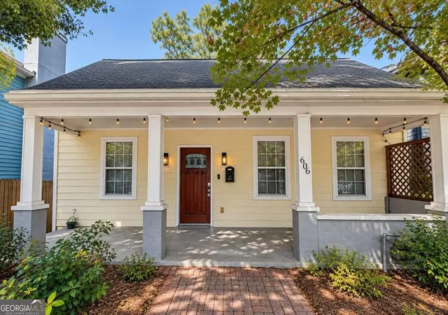 Photo 1 of Single family home for sale at 606 Irwin St Ne, Atlanta, GA 30312 | MLS# 10877064 | Listing updated on 2026-10-27