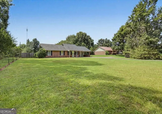 2nd image of 1158 Fairview Rd Nw, Calhoun, GA 30701 | MLS# 10824457