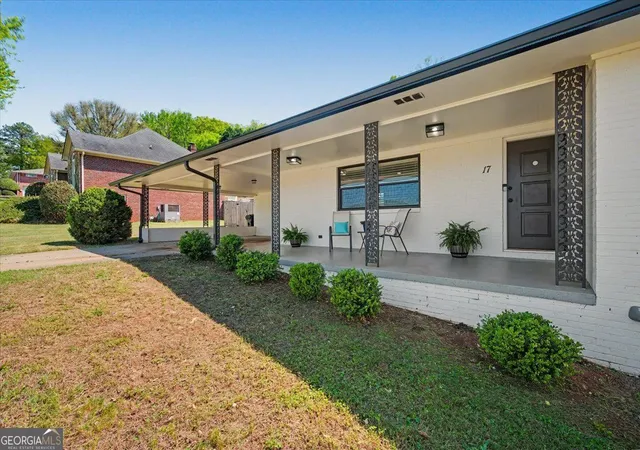 3rd image of 17 Crestwood Rd, Cartersville, GA 30121 | MLS# 10828519