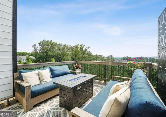 Photo 3 of Single family home for sale at 169 Greenbrier Way, Canton, GA 30114 | MLS# 10803762 | Listing updated on 2026-07-25