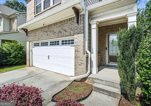 Photo 2 of Sale Pending at 4965 Rapahoe Trl, Atlanta, GA 30349 | MLS# 10816541 | Listing updated on 2026-09-10