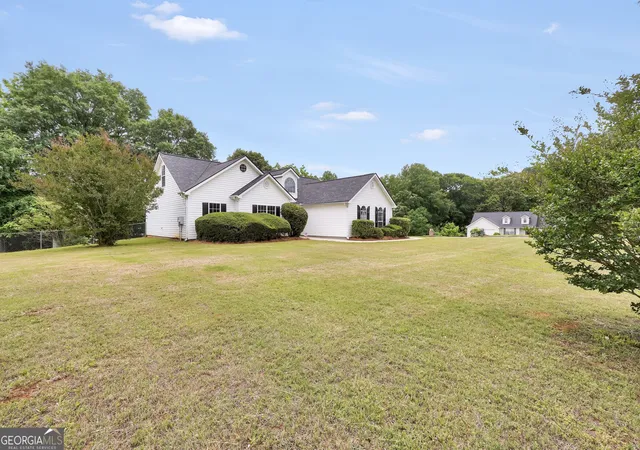 4th image of 2001 Big Cypress Ln, Locust Grove, GA 30248 | MLS# 10764484
