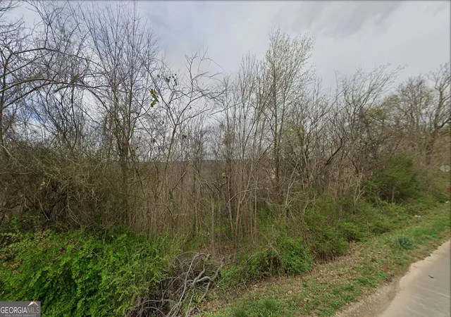 2nd image of 705 Ridgeland Rd, Rossville, GA 30741 | MLS# 10814542