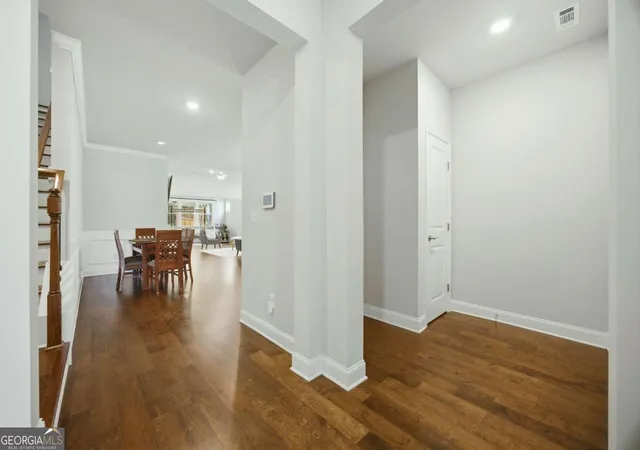 2nd image of 2487 Oak Barrel Dr, Snellville, GA 30078 | MLS# 10824217